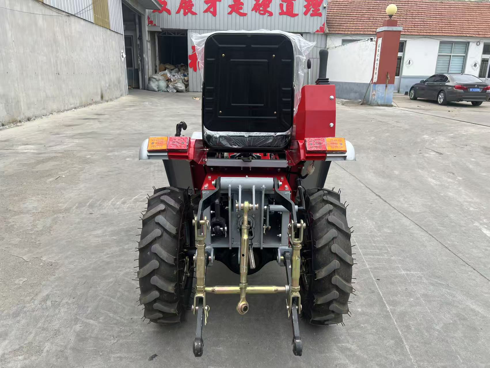 Agriculture.Farming Design - Tractor Agrícola con Ruedas, Nuevo Diseño